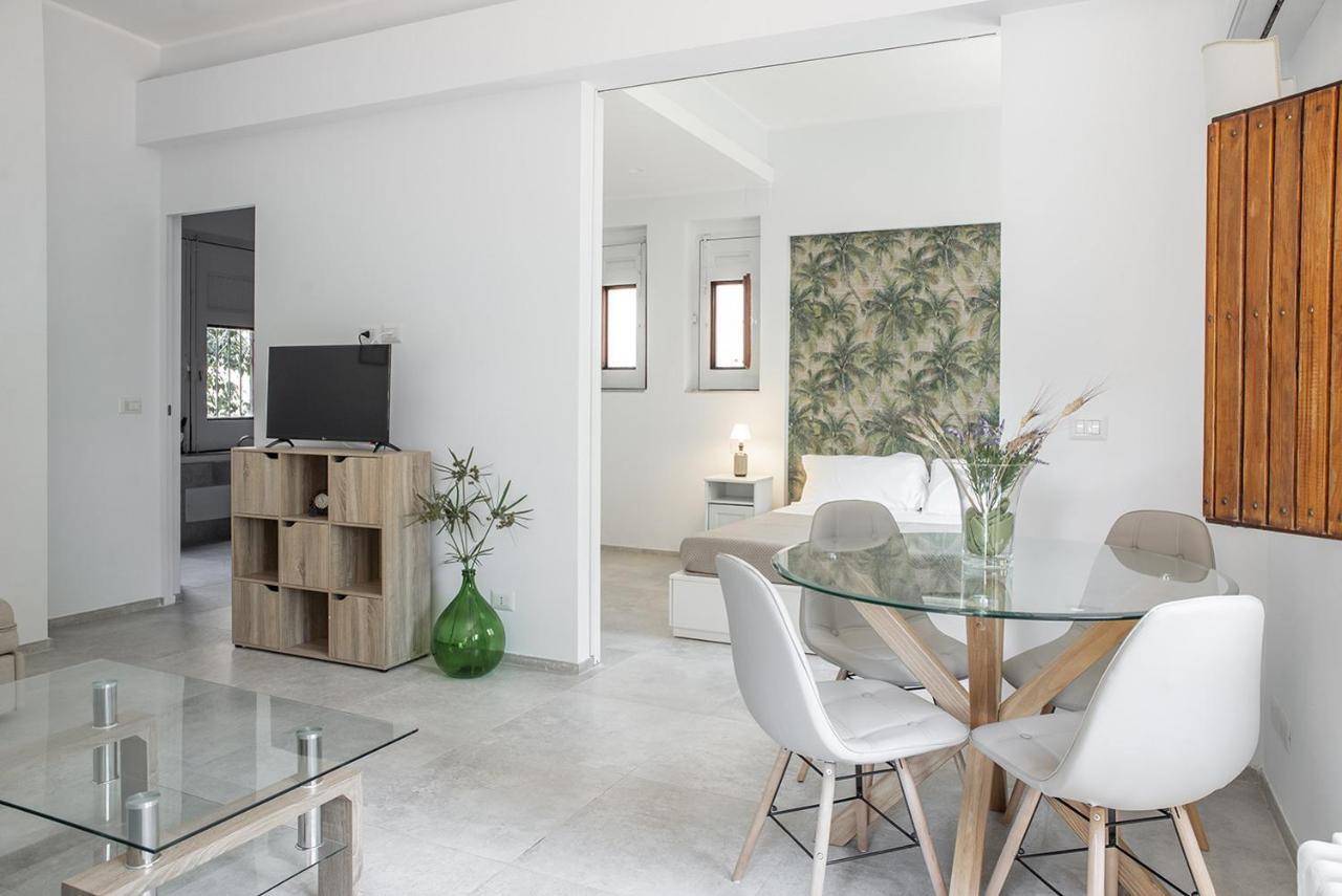 Euphorbia Apartments By Wonderful Italy CTA Eksteriør bilde